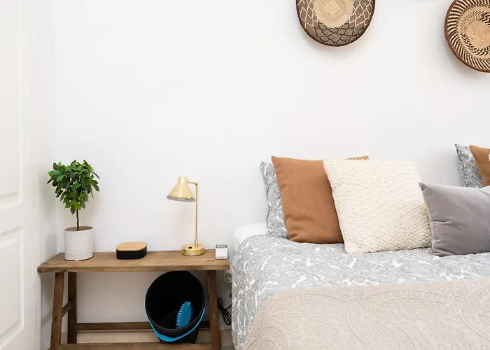 100m From Апартаменты *