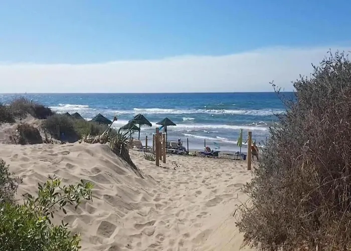 100m From Апартаменты Марбелья